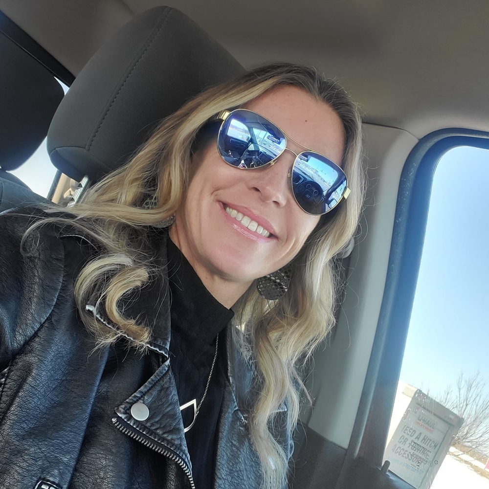 Meet your Posher, Amber